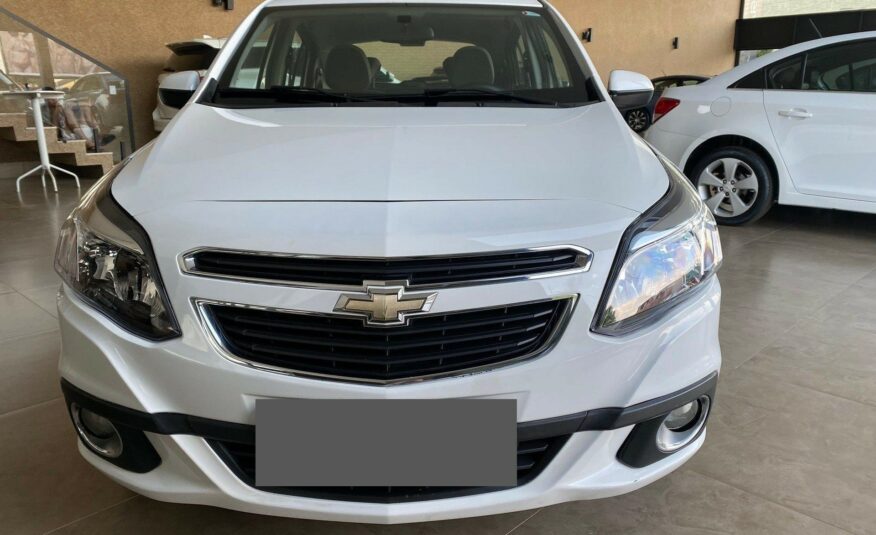 CHEVROLET AGILE 1.4 MPFI LTZ 8V FLEX 4P MANUAL ANO 2014 COR BRANCO