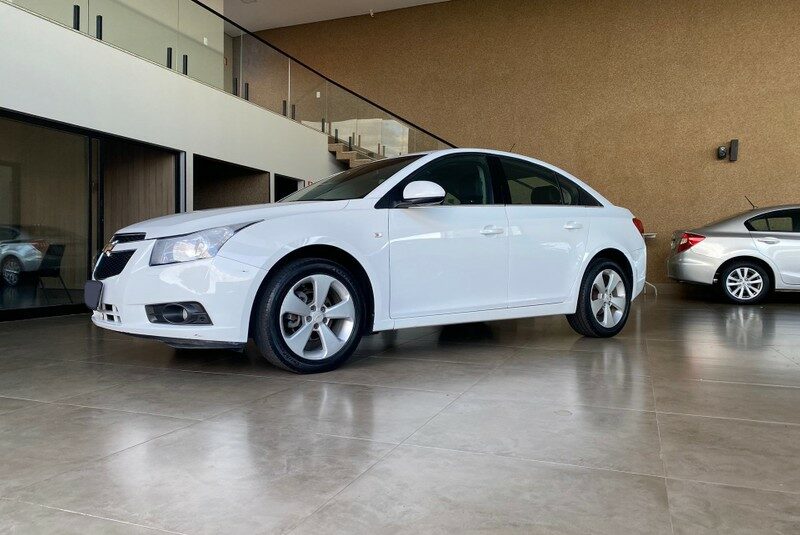 CRUZE 1.8 LT 16V FLEX 4P AUTOMÁTICO ANO 2012 COR BRANCO